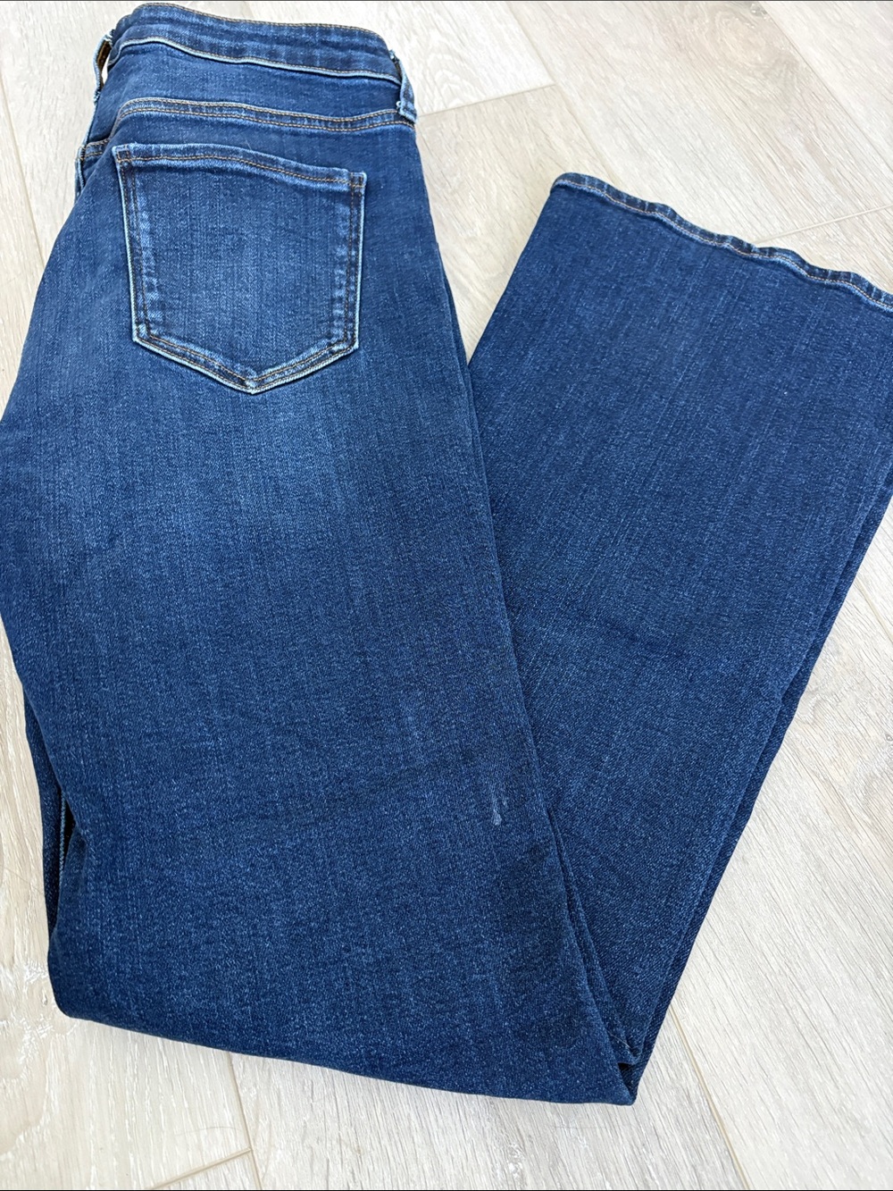 Quince Luna Stretch Flare Jeans 31L (Long) in Midnight Blue - Picture 8 of 13